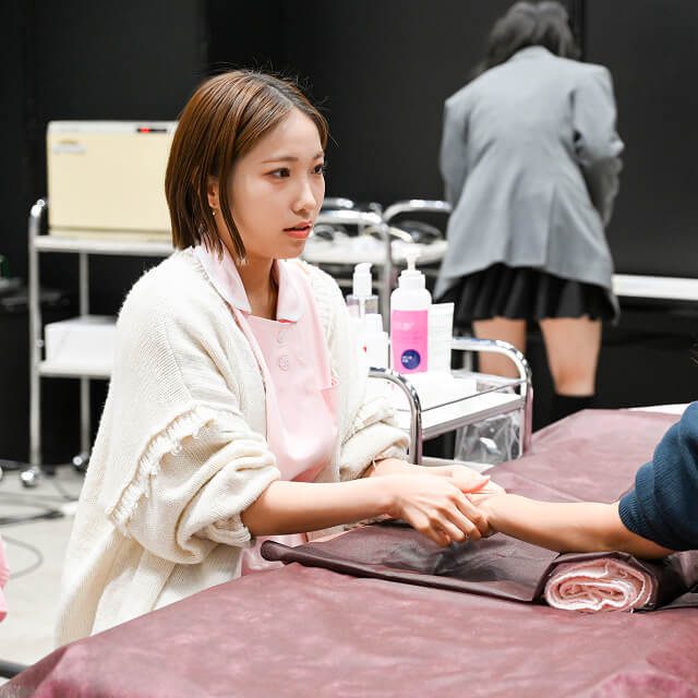 COLLABORATIONのイメージ画像