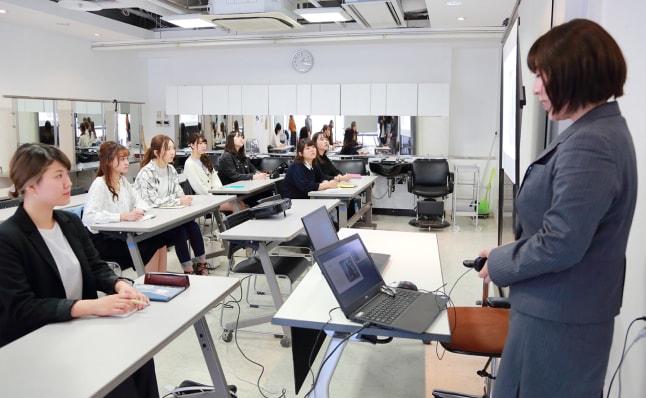 学内企業説明会のイメージ画像